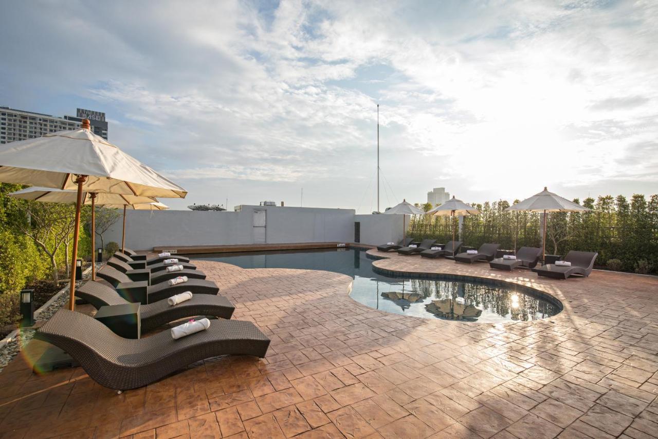 Journeyhub Pattaya Central 외부 사진
